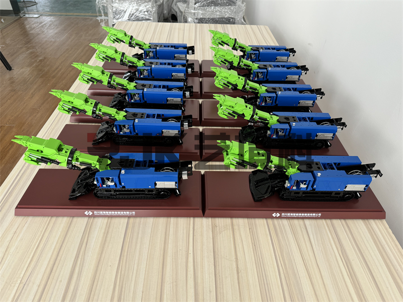破碎式掘進(jìn)機(jī)禮品